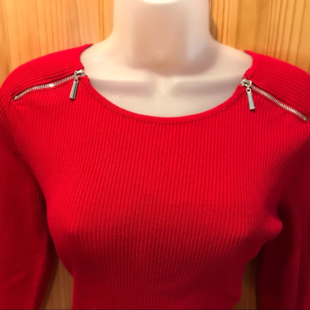 Philosophy Sweater - Picture 4 of 4
